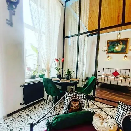 Art House Apartment Batumi Exterior photo